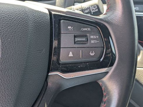 Used 2025 Honda Odyssey Sport-L image 18
