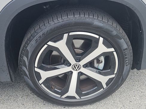 Used 2026 Volkswagen Tiguan SE AWD/4WD image 27