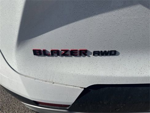 Used 2020 Chevrolet Blazer LT w/ Redline Edition image 5