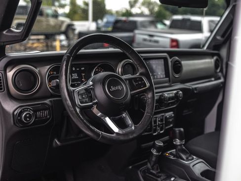 Used 2020 Jeep Gladiator Sport w/ Quick Order Package 24S AWD/4WD image 14