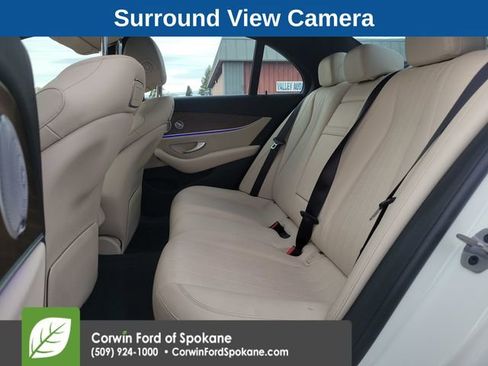 Used 2019 Mercedes-Benz E 300 4MATIC image 11