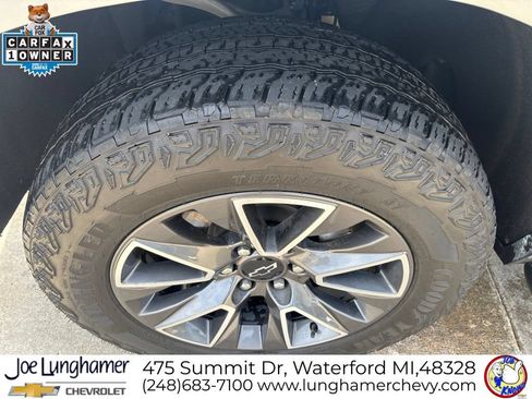 Used 2024 Chevrolet Tahoe Z71 w/ Luxury Package AWD/4WD image 10