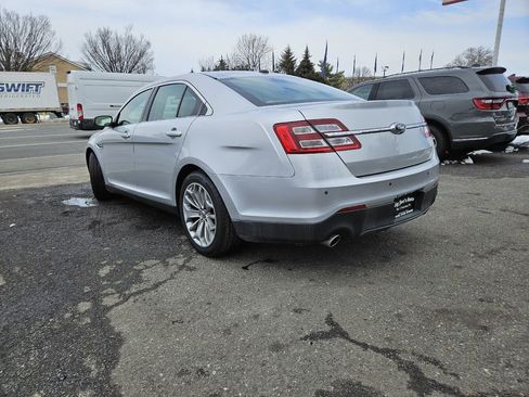 Used 2013 Ford Taurus Limited image 3