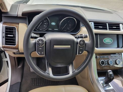 Used 2016 Land Rover Range Rover Sport SE AWD/4WD image 32