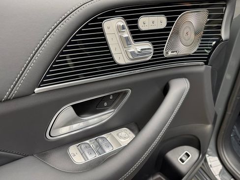 New 2026 Mercedes-Benz GLE 63 AMG S image 11