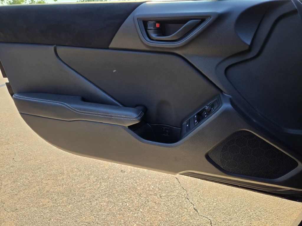 Used 2026 Toyota GR86 Premium w/ ALL Weather Mat Package (TMS) RWD image 25