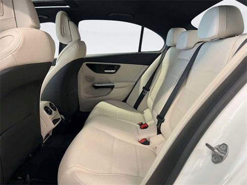 Certified 2023 Mercedes-Benz C 300 4MATIC Sedan image 11