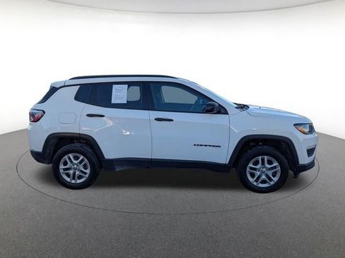 Used 2018 Jeep Compass Sport image 9
