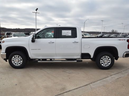 New 2026 Chevrolet Silverado 2500 LTZ w/ LTZ Convenience Package image 8