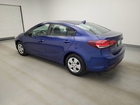 Used 2017 Kia Forte LX FWD image 3