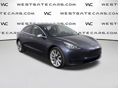 Used 2020 Tesla Model 3 Long Range image 2
