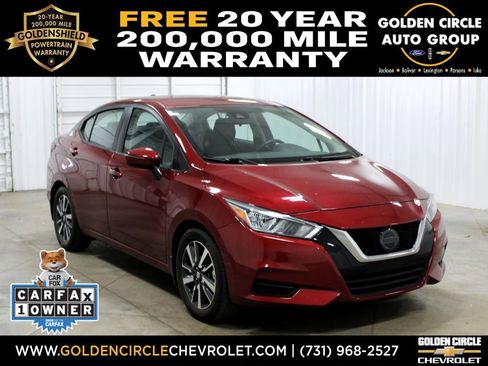 Used 2021 Nissan Versa SV image 1