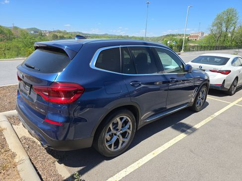 Used 2020 BMW X3 xDrive30i w/ Executive Package image 2