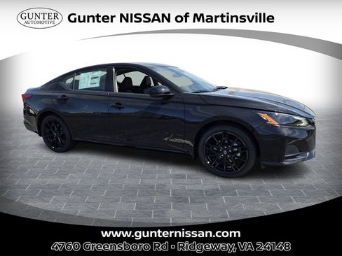 New 2026 Nissan Altima 2.5 SR w/ SR Midnight Edition Package image 1