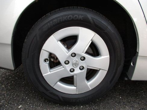 Used 2011 Toyota Prius Two FWD image 10