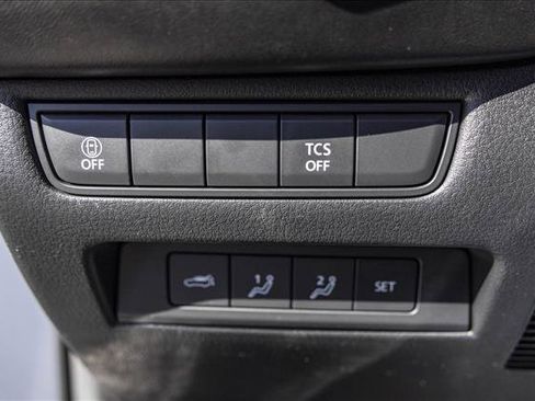 Used 2025 MAZDA CX-50 AWD 2.5 S w/ Premium Plus Pkg image 13