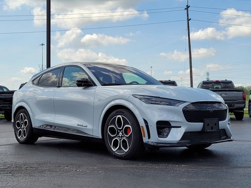 Used 2023 Ford Mustang Mach-E GT image 1