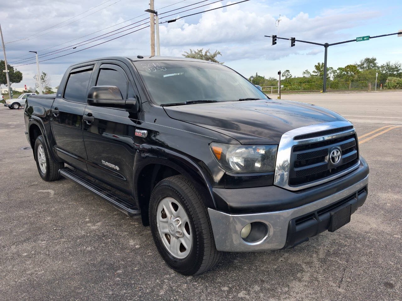 Used 2011 Toyota Tundra 2WD CrewMax w/ SR5 Pkg image 4