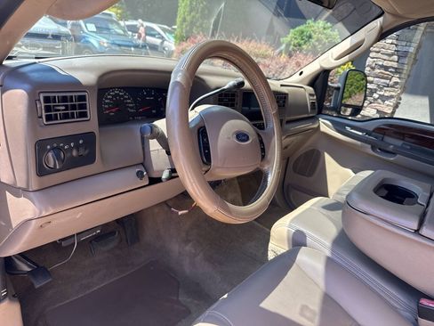 Used 2004 Ford F250 Lariat AWD/4WD image 11