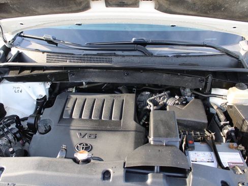 Used 2015 Toyota Highlander XLE image 20