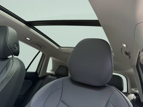New 2026 Volkswagen Tiguan SE AWD/4WD image 19