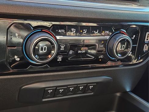 Used 2025 Chevrolet Silverado 2500 LT w/ Trail Boss Package image 24