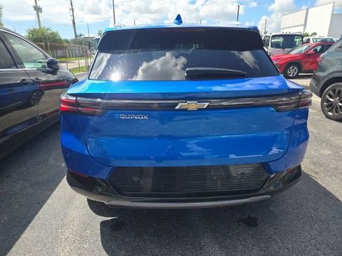 Used 2025 Chevrolet Equinox EV LT w/ Convenience Package FWD image 3