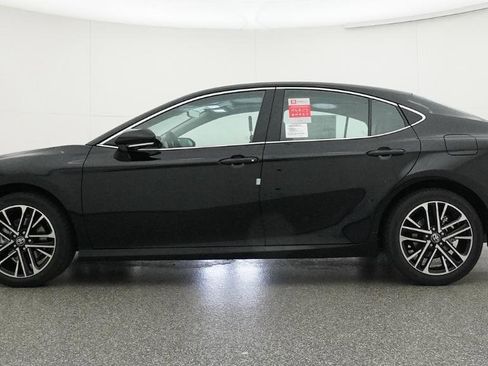 New 2026 Toyota Camry XLE AWD/4WD image 18