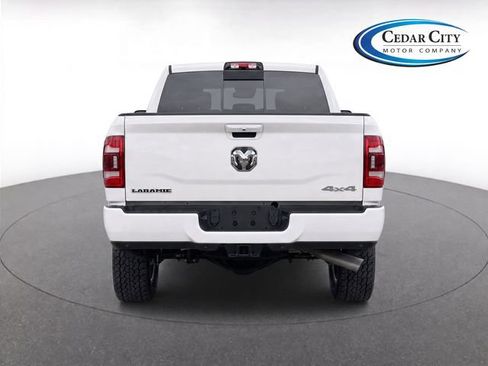 Used 2022 RAM 3500 Laramie AWD/4WD image 7