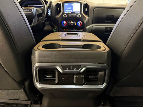 Used 2019 GMC Sierra 1500 AT4 w/ Technology Package AWD/4WD image 25