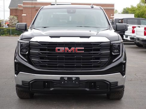 Used 2024 GMC Sierra 1500 Pro w/ Pro Value Package AWD/4WD image 5
