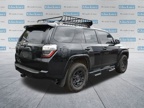 Used 2021 Toyota 4Runner Venture w/ Moonroof Package image 6