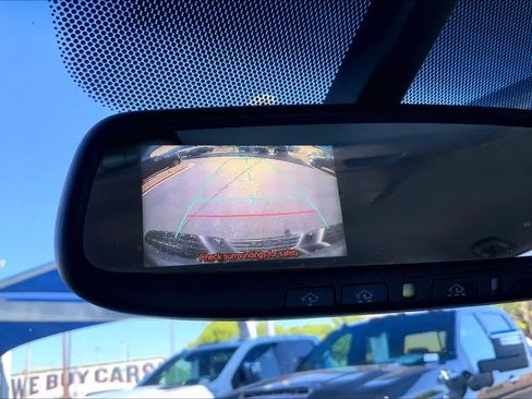 Used 2013 Toyota Tundra 4x4 CrewMax w/ SR5 Pkg image 27