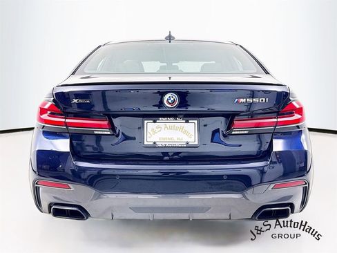 Used 2023 BMW M550i xDrive w/ Executive Package image 6