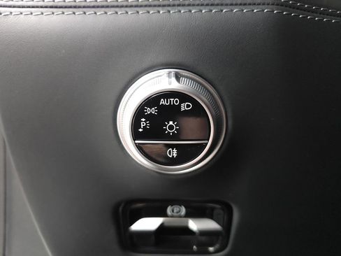 Used 2022 Mercedes-Benz SL 63 AMG 4MATIC image 11