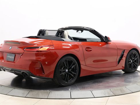 Used 2019 BMW Z4 sDrive30i w/ M Sport Package image 4