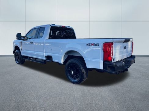 Used 2023 Ford F250 XL w/ Snow Plow Prep Package image 7