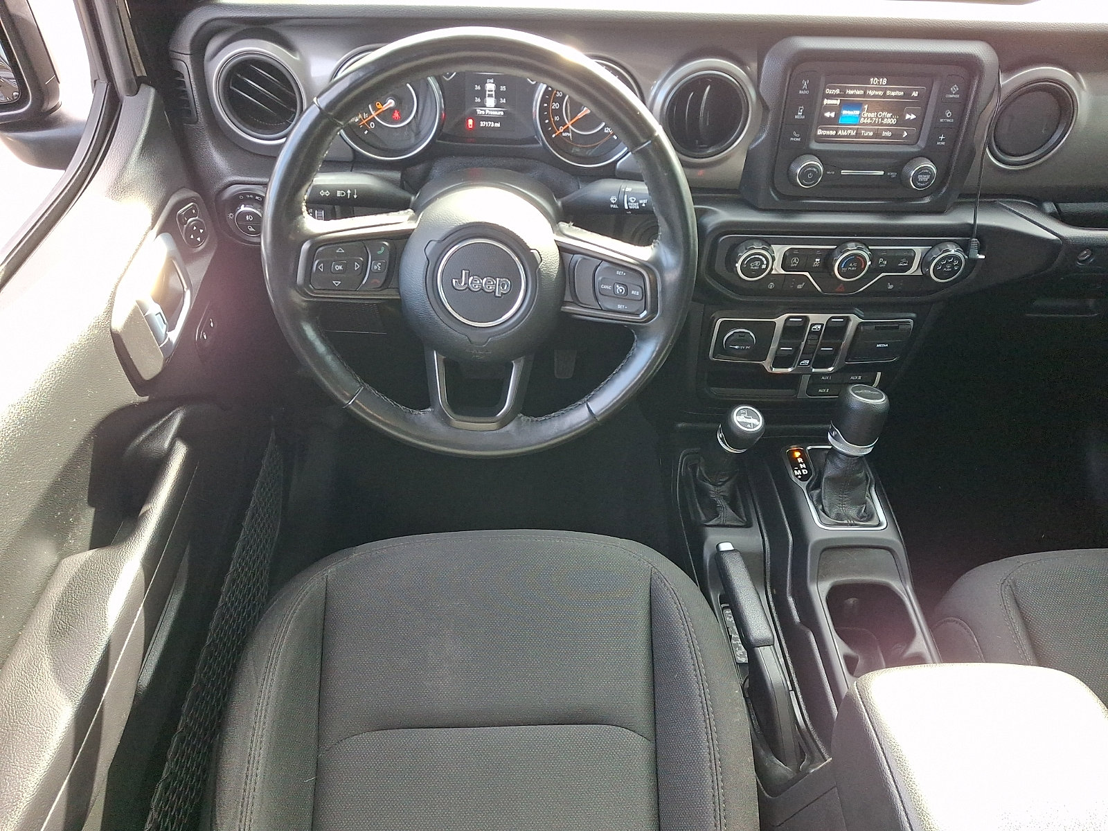 Used 2021 Jeep Gladiator Sport AWD/4WD image 13