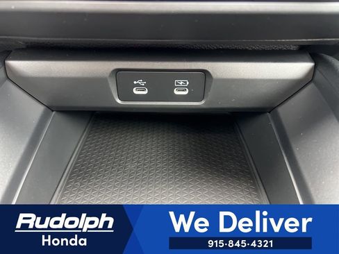 New 2025 Honda Accord SE image 32