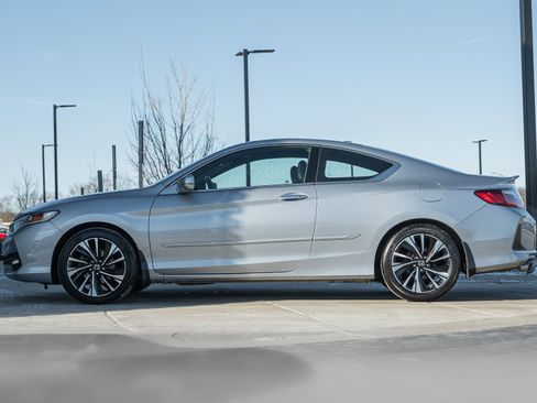 Used 2017 Honda Accord EX-L image 6