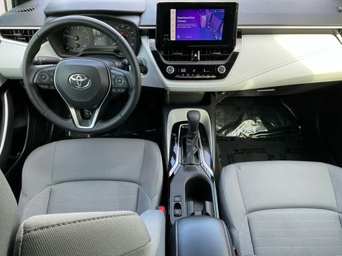 Used 2025 Toyota Corolla SE FWD image 10