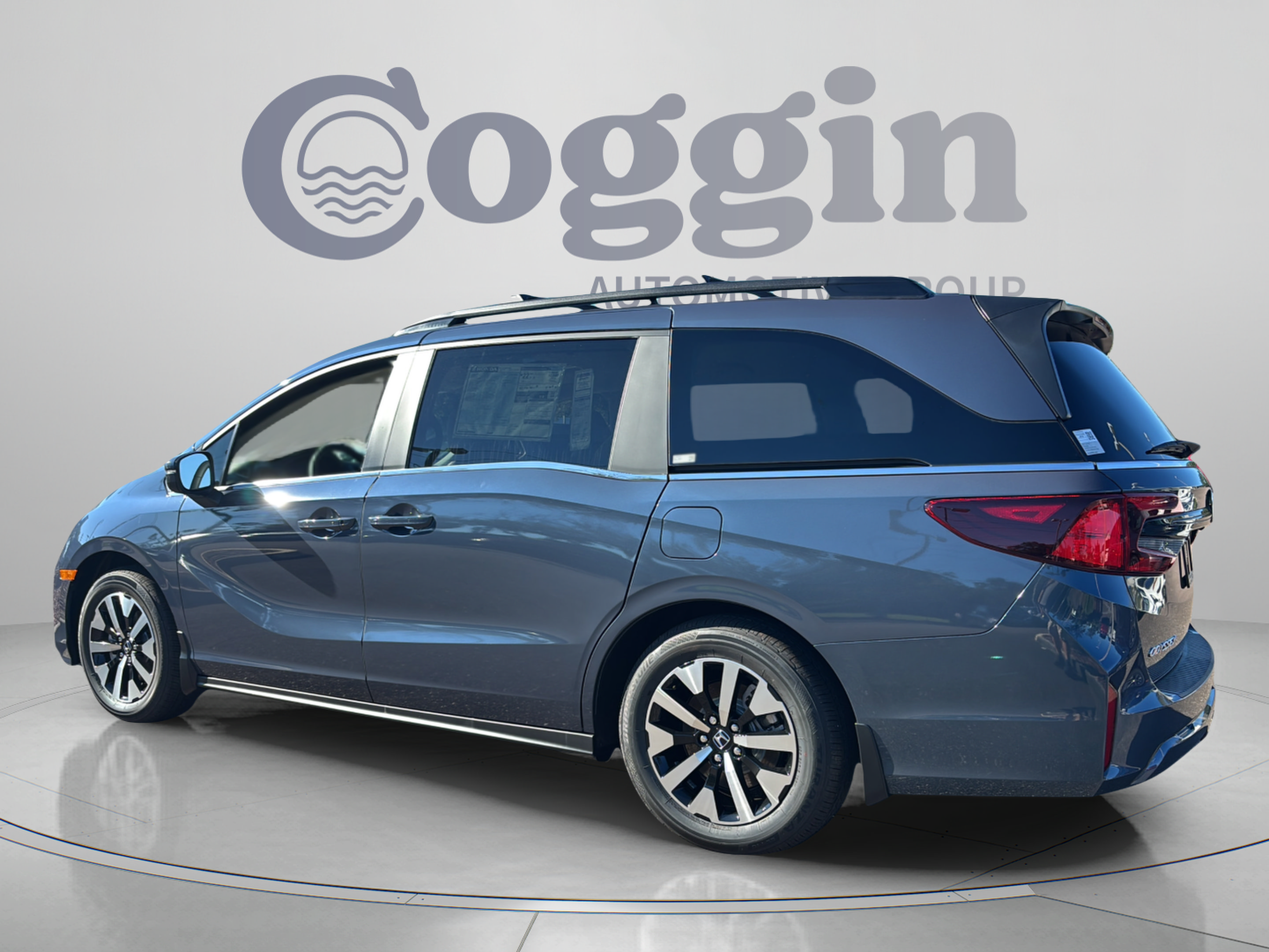 New 2027 Honda Odyssey EX-L image 3