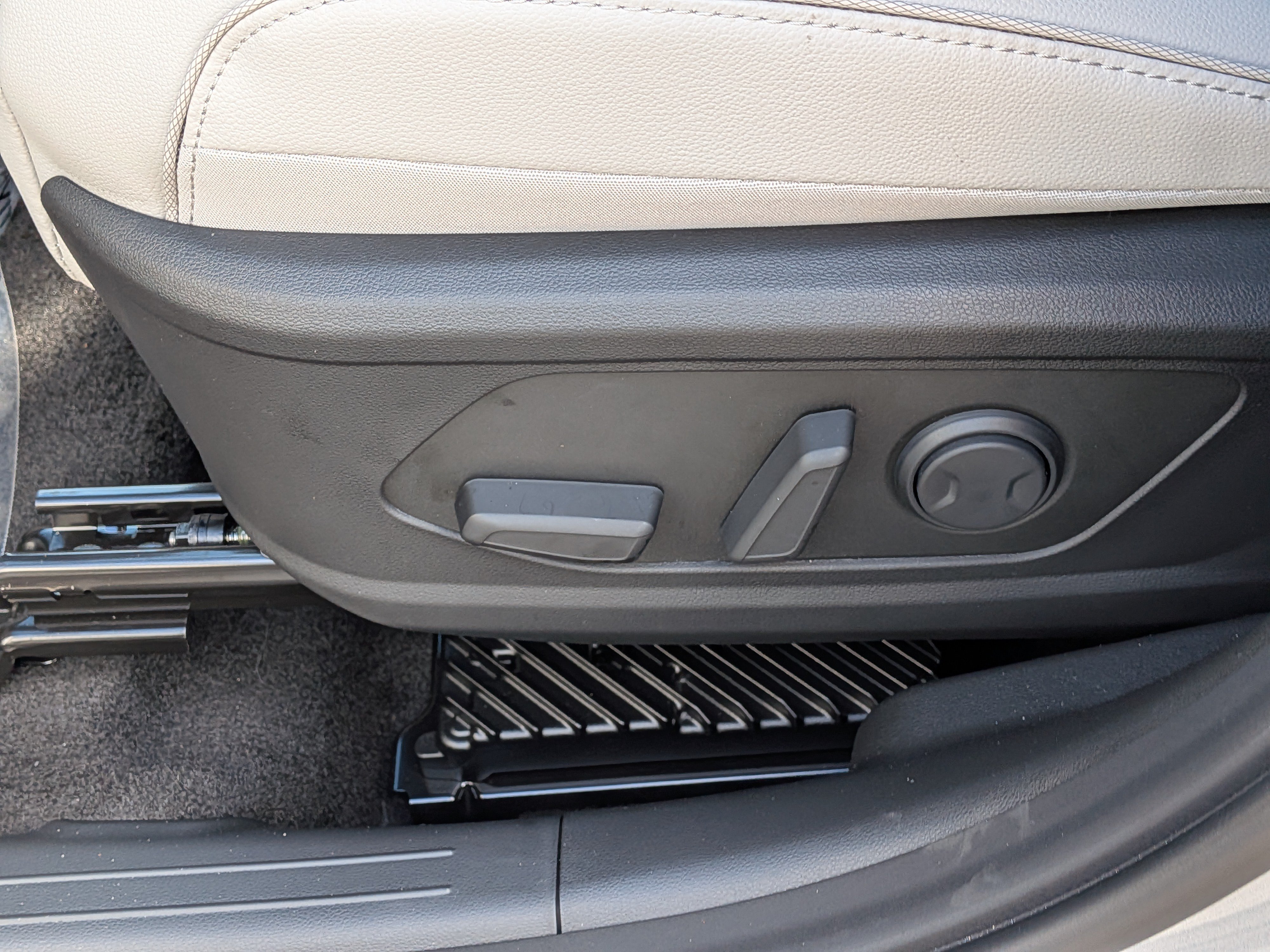New 2026 Hyundai Tucson Limited AWD/4WD image 22