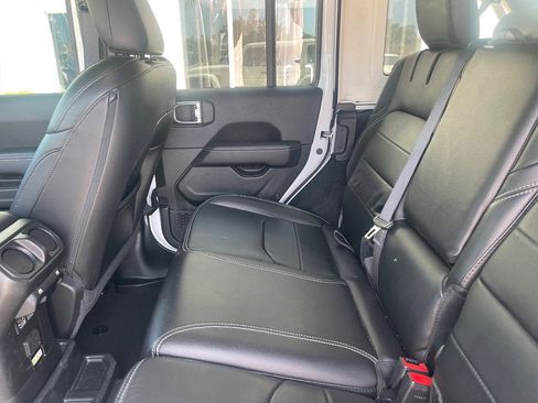 Used 2022 Jeep Wrangler Unlimited Sahara w/ Safety Group image 40