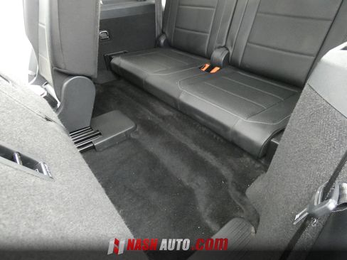 Used 2020 Volkswagen Tiguan SE w/ Panoramic Sunroof Package FWD image 47