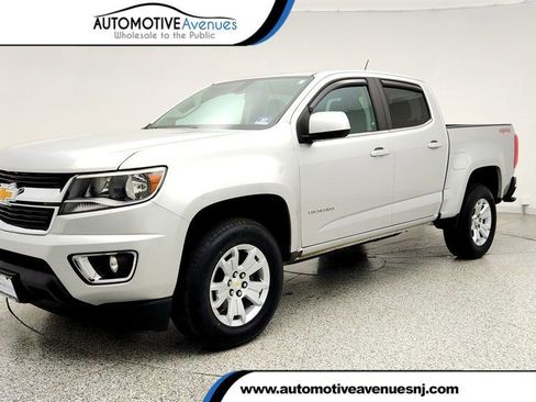 Used 2017 Chevrolet Colorado LT w/ LT Convenience Package AWD/4WD image 1