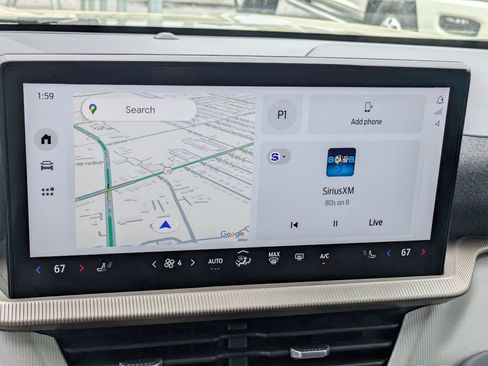 Used 2025 Ford Explorer Active image 22