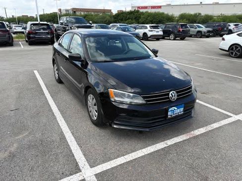 Used 2015 Volkswagen Jetta S FWD image 7