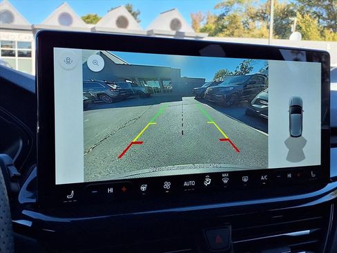 Used 2025 Ford Escape ST-Line w/ Tech Pack #1 image 9