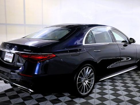 Certified 2022 Mercedes-Benz S 580 4MATIC Sedan image 6